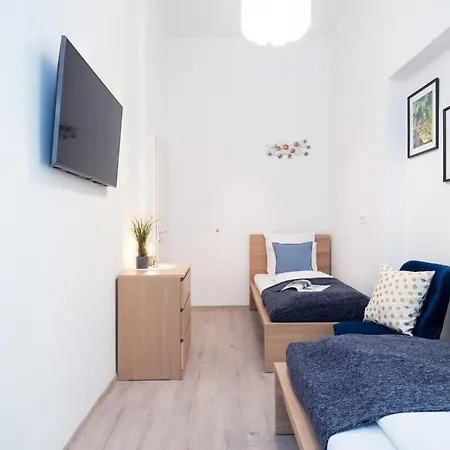 New Stylish And Super Apartament