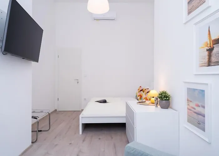 New Stylish And Super * 布达佩斯