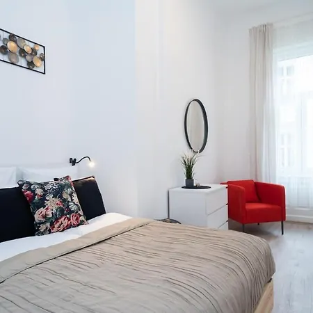 New Stylish And Super Apartment