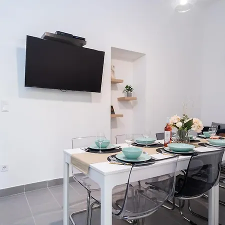 New Stylish And Super Apartment *